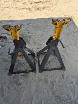7 Ton Capacity Jack Stands