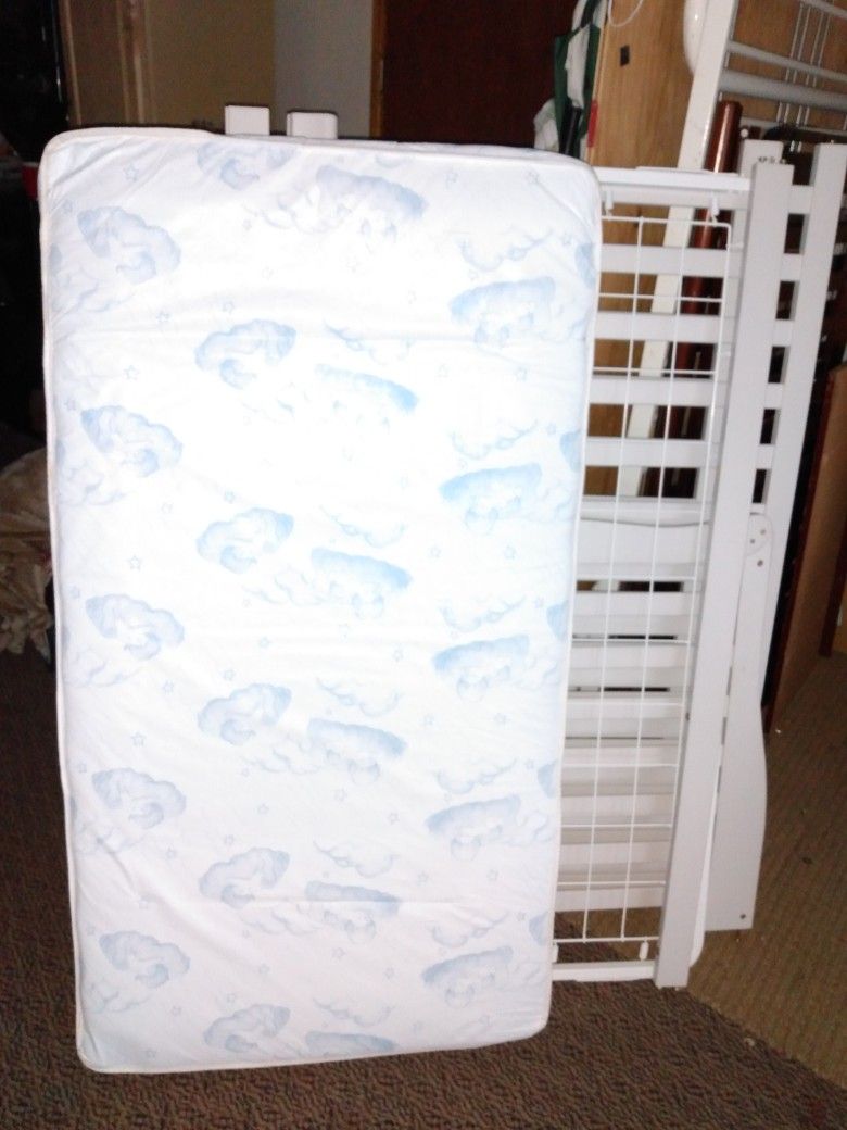 White Crib With Mattress In Very Good Condition