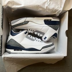 Air Jordan 3 Midnight Navy 