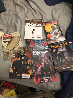 Graphic novel comics