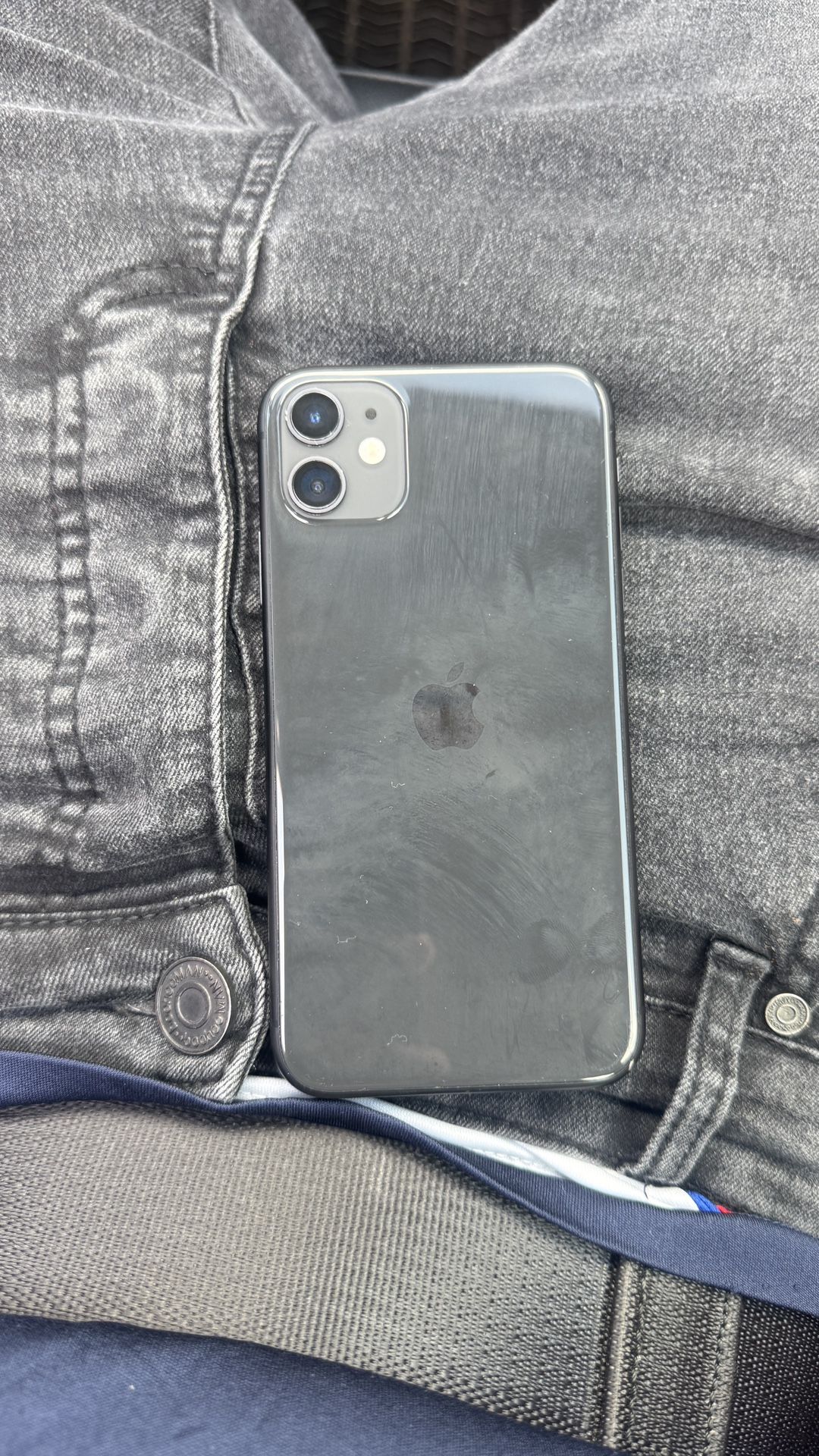 iPhone 11 Black