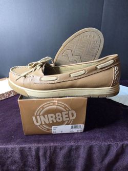 UNR8ED Grind Tan Boat Shoes Size 8.5M