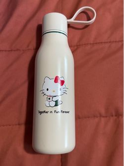 Hello Kitty x Starbucks Water Tumbler