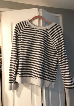 Old Navy Size M Comfy light and dark grey striped sweatshirt