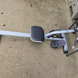 Rowing Machine 