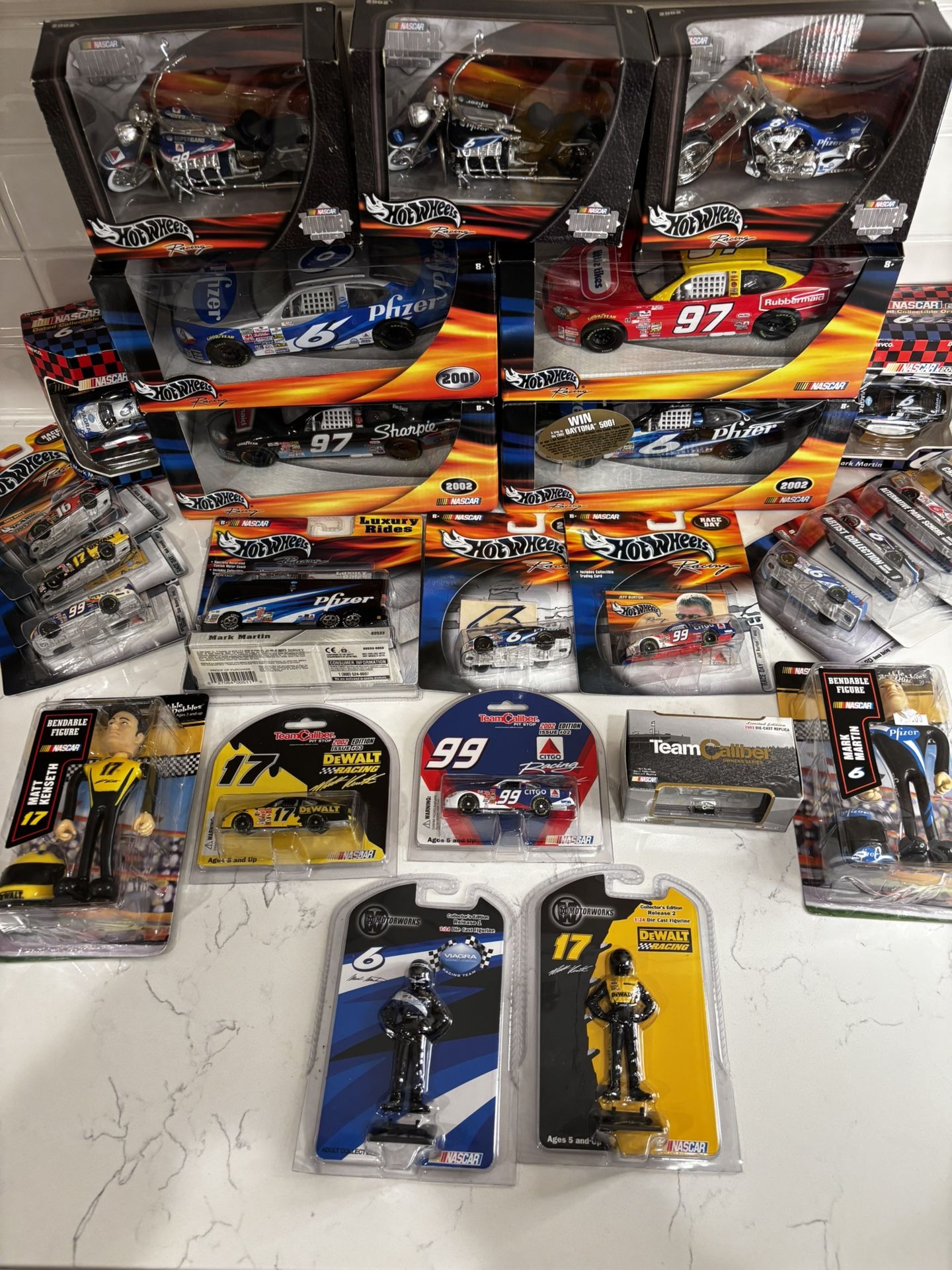 VINTAGE NASCAR RACING TOYS SET!