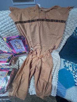 Costume