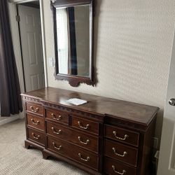 COMPLETE BEDROOM SET $300 OBO