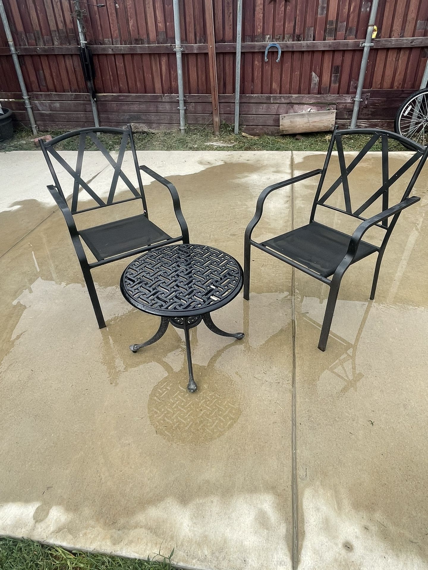 Outdoor Table With 2 Chairs