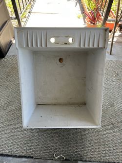 Utility sink model 19