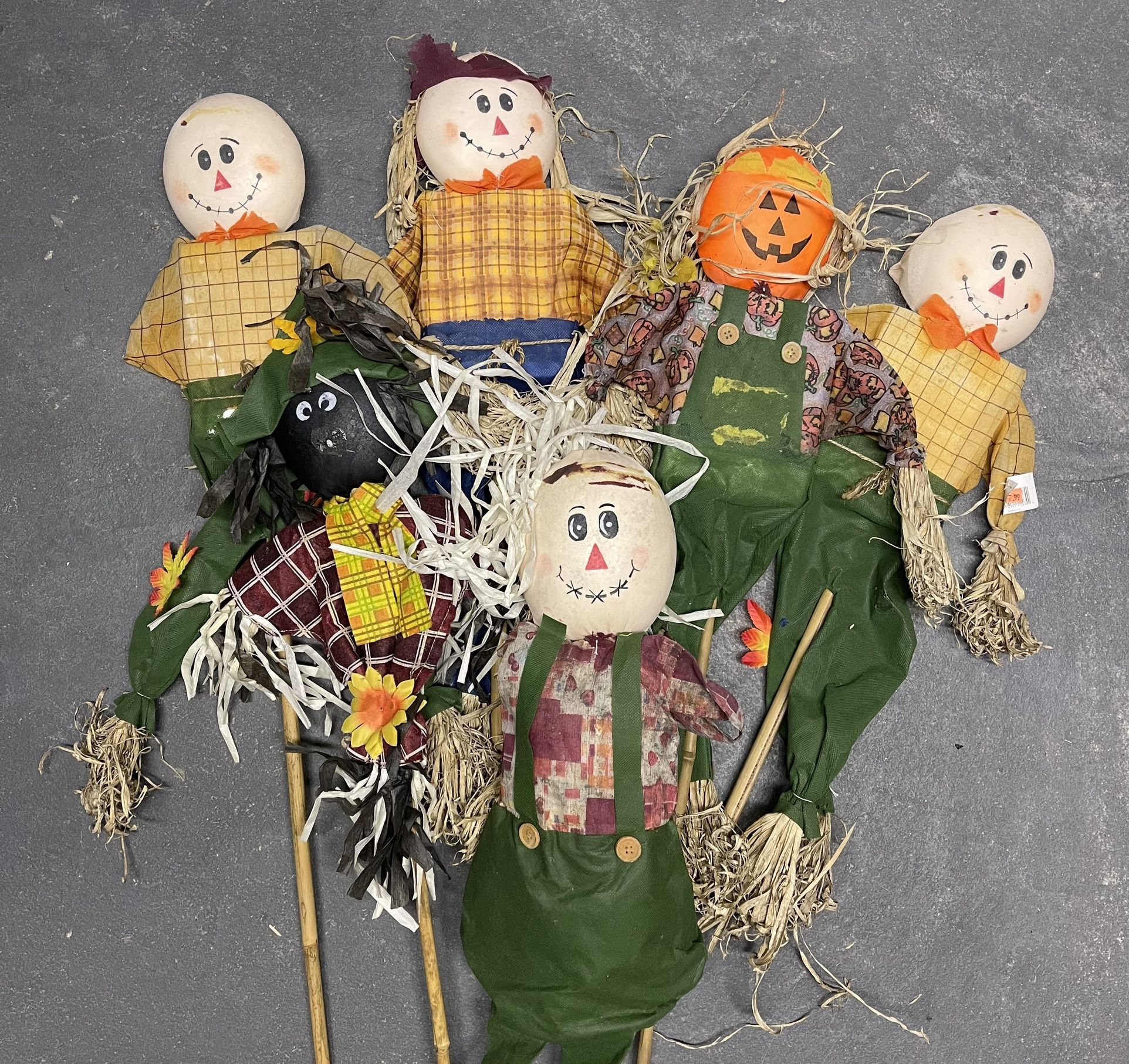 Scarecrow Fall Decorations