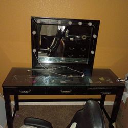 Make Up Vanity