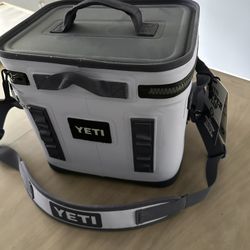 Yeti Cooler Lavender Brand New