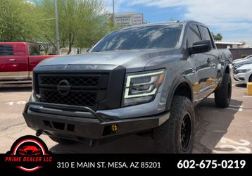 2021 Nissan Titan