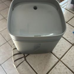 Pet Water Fountain 