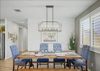 Dining 🍽  Table- Teak high-end