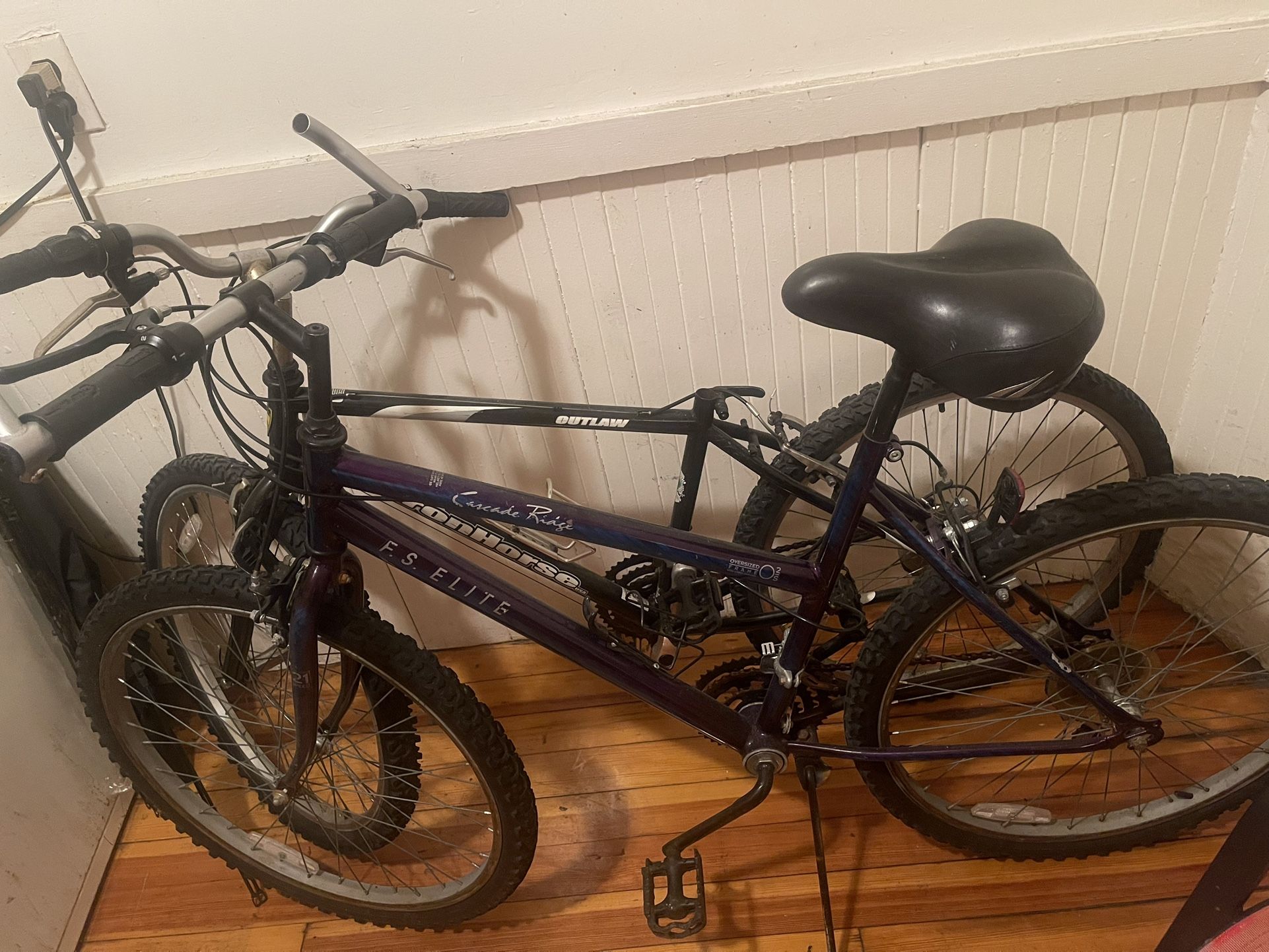 Cascade Ridge Mountain Bike
