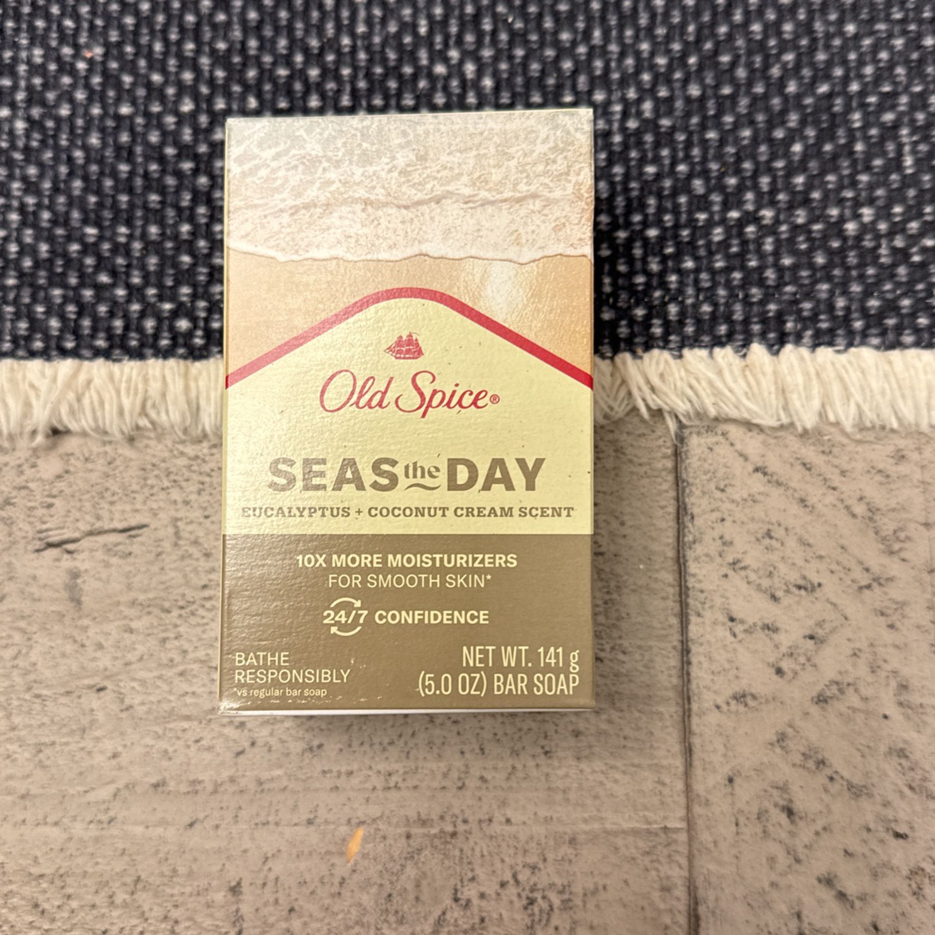 Old Spice Premium Bar Soap, Seas The Day Eucalyptus and Coconut Cream Scent, for All Skin Types, 5oz