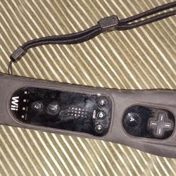 Original Factory Nintendo Wii Black Wireless Remote With Black Rubber Remote Protector Deal