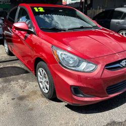 2012 Hyundai Accent