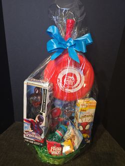Spiderman w/ frisbee Easter Basket