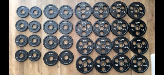 GPI Rubber Coated Olympic Commercial GradeWeight Set (220 pounds total)