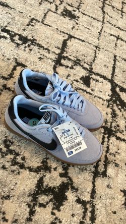 Women’s Nike shoes
