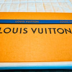  Louis Vuitton {Damier} quilted tie