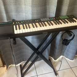 Piano Yamaha PSR-12