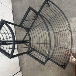 Black Metal 3 Shelf Corner Plant Stand 