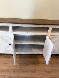 Tv stand