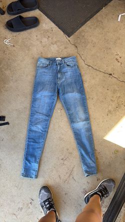 $8 OBO Used 4-ever 21 jeans Light Wash Skinny Jeans