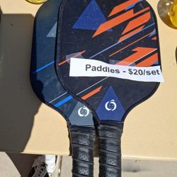 Pickleball Paddle Set