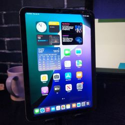 iPad Mini 6th Gen. 64gb Wifi + Cellular CRACKED SCREEN
