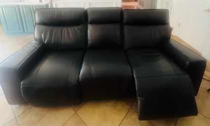 Brown sofa recliner and two large recliner chairs