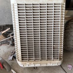AC UNIT
