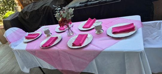 Organza table linen