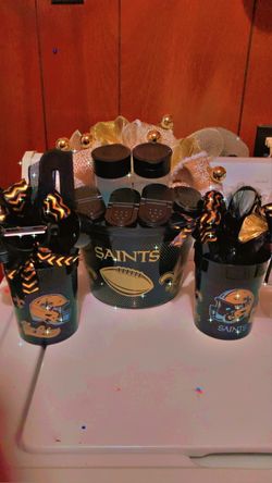 Saints Tupperware Bucket And Cups Bundle 