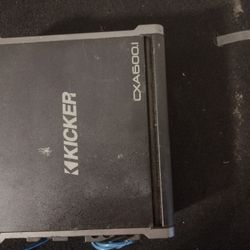 Kicker 600 Watt Car amplifer 