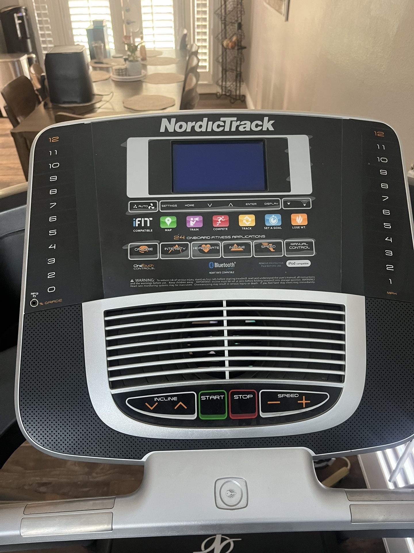 Treadmill - Nordictrack C800