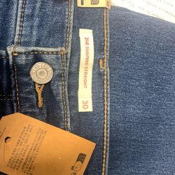 30x32 314 Shaping Straight Women Levi’s
