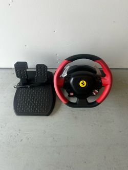 Thrustmaster Ferrari 458 Spider Racing Wheel and Pedals - Xbox Series X|S / Xbox One