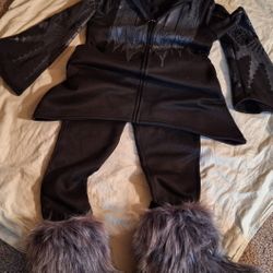 New Black And Grey Hoodie Matching Black Pants And Fur Boots ALL New 60 Obo