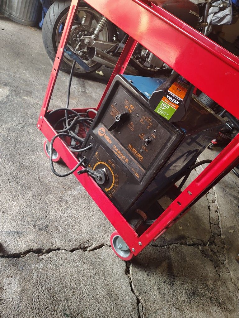 Miller Thunderbolt XL Welder