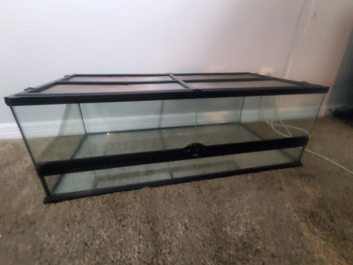 Exterra Terarium Tank