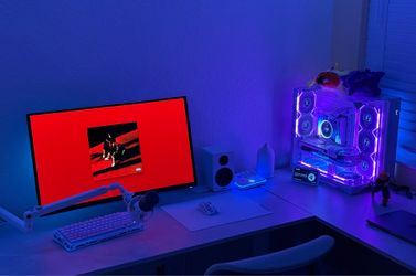 Custom liquid cooled PC Setup