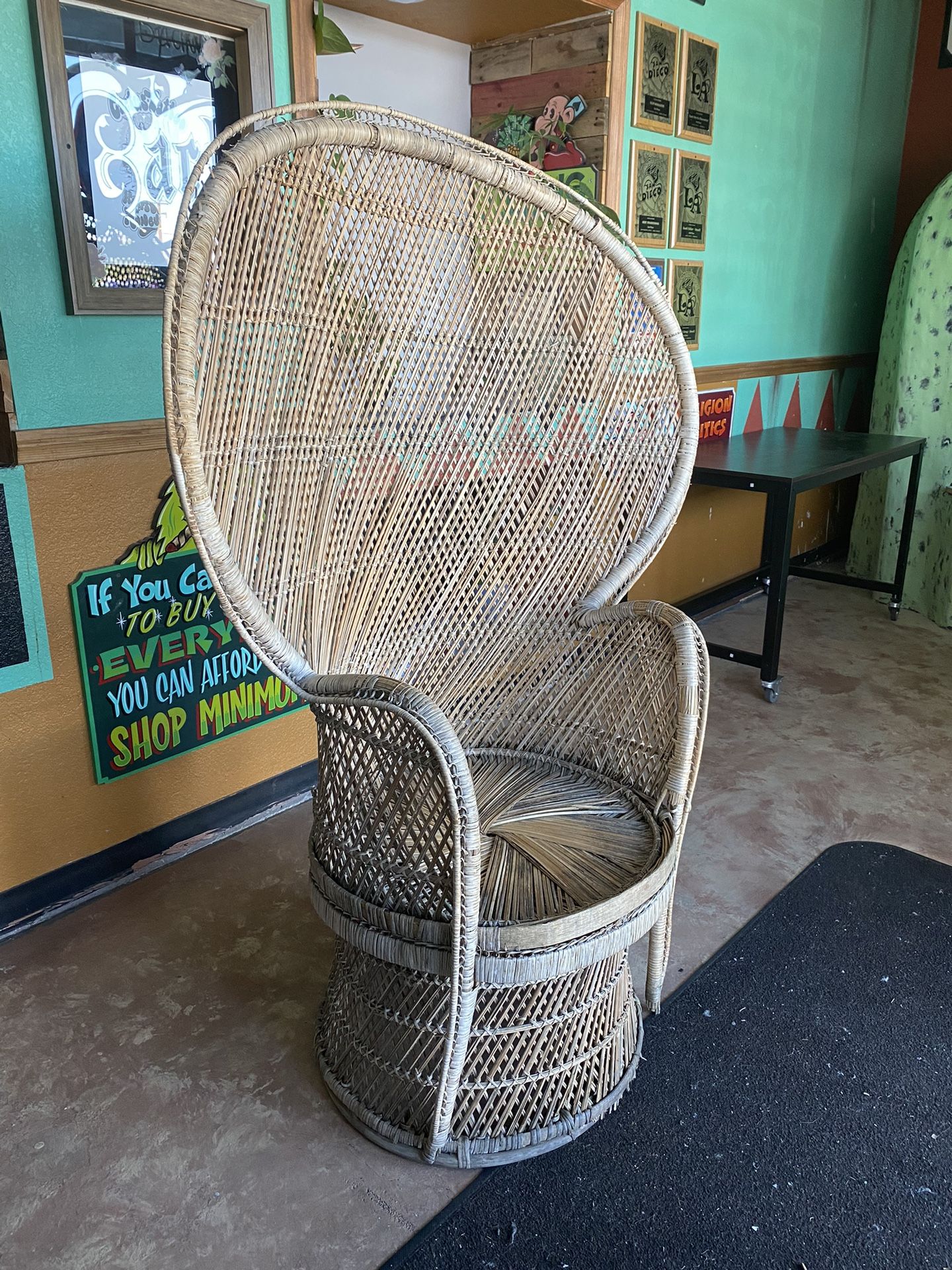 Peacock Chair $100 Or Best Offer