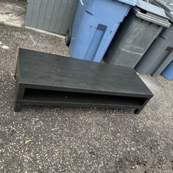 Table For In Front Of The Tv Or Could Be Used As Tv Stand 
