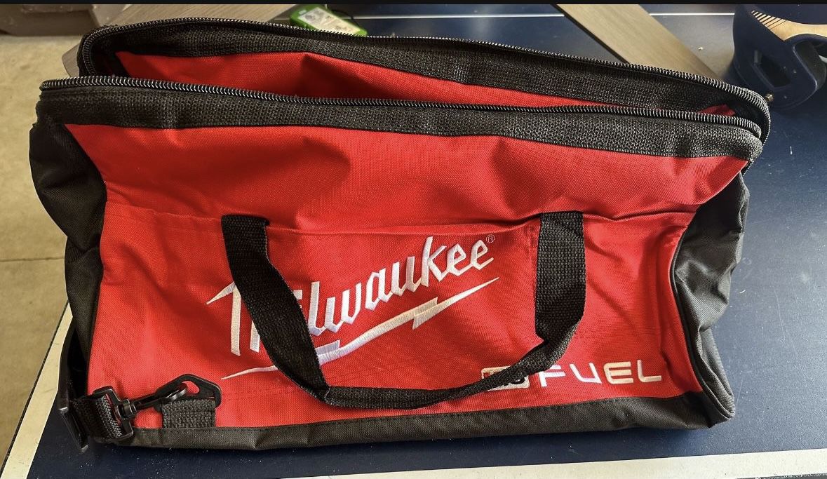 Milwaukee Bag Brand New ! 