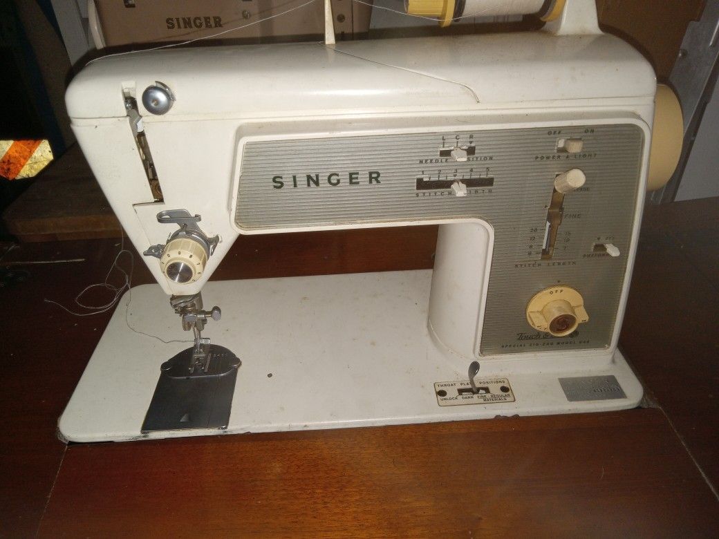 Sewing Machine 